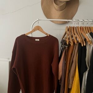 Wilfred Rich Brown Crew Neck Sweater